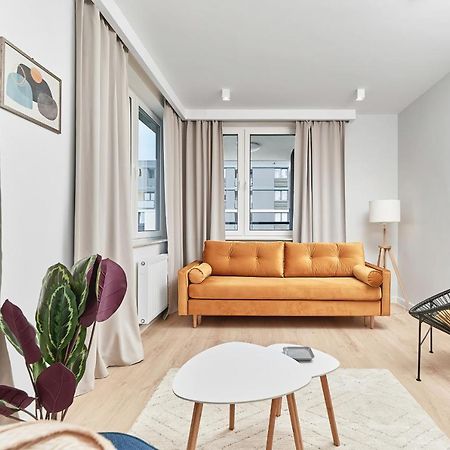Exclusive Apartments Gwiazdzista With Free Garage Wroclaw By Noclegi Renters エクステリア 写真
