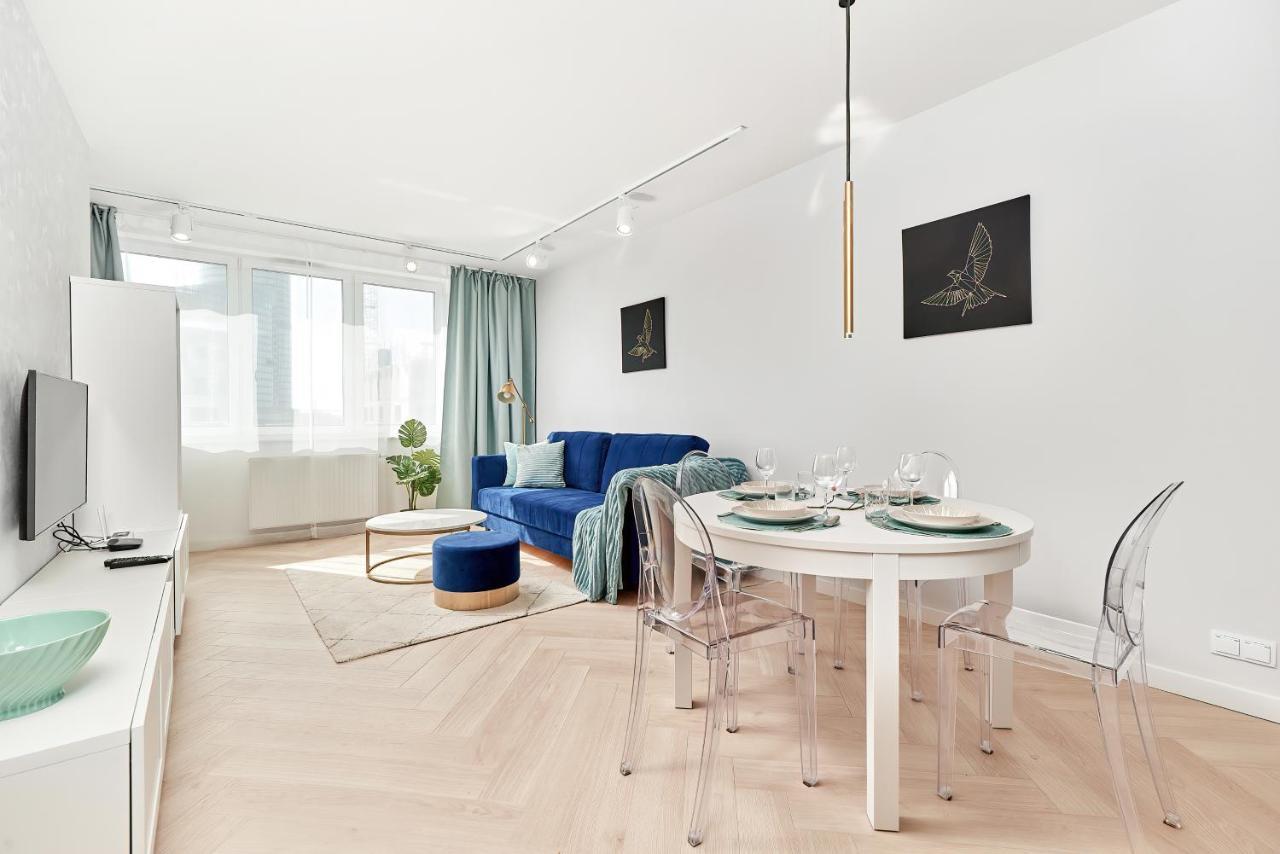 Exclusive Apartments Gwiazdzista With Free Garage Wroclaw By Noclegi Renters エクステリア 写真