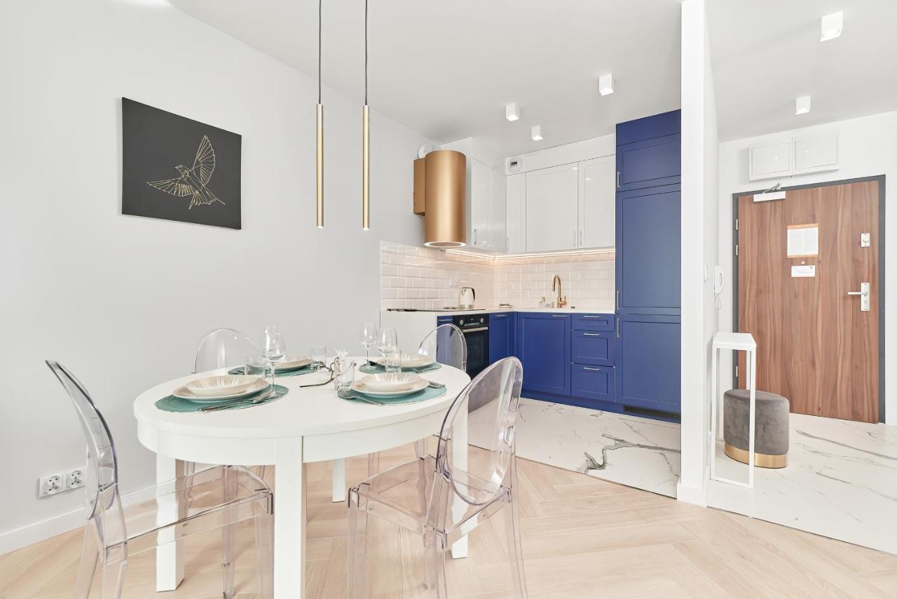 Exclusive Apartments Gwiazdzista With Free Garage Wroclaw By Noclegi Renters エクステリア 写真